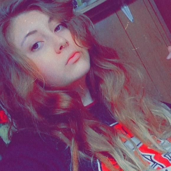 Meet your Posher, Violet - Picture 1 of 1